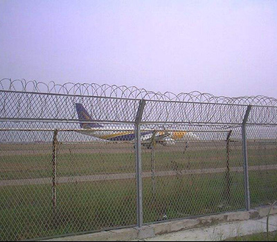 机场护栏网图片2