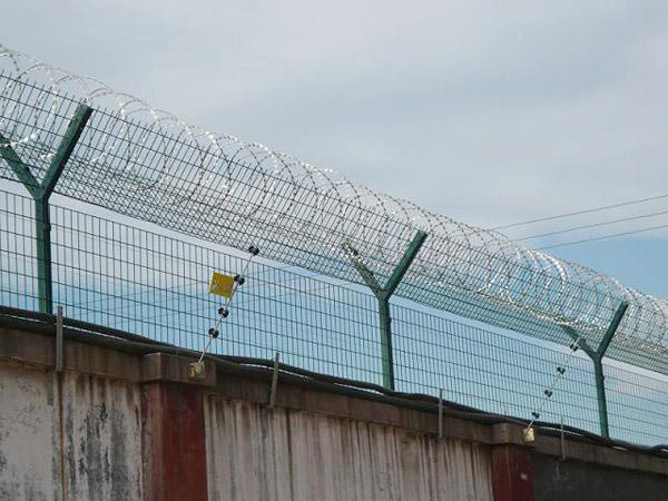 监狱隔离网图片3