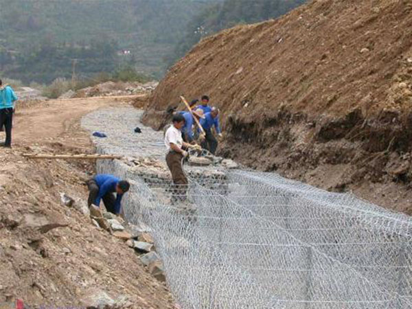 高尔凡石笼网图片2